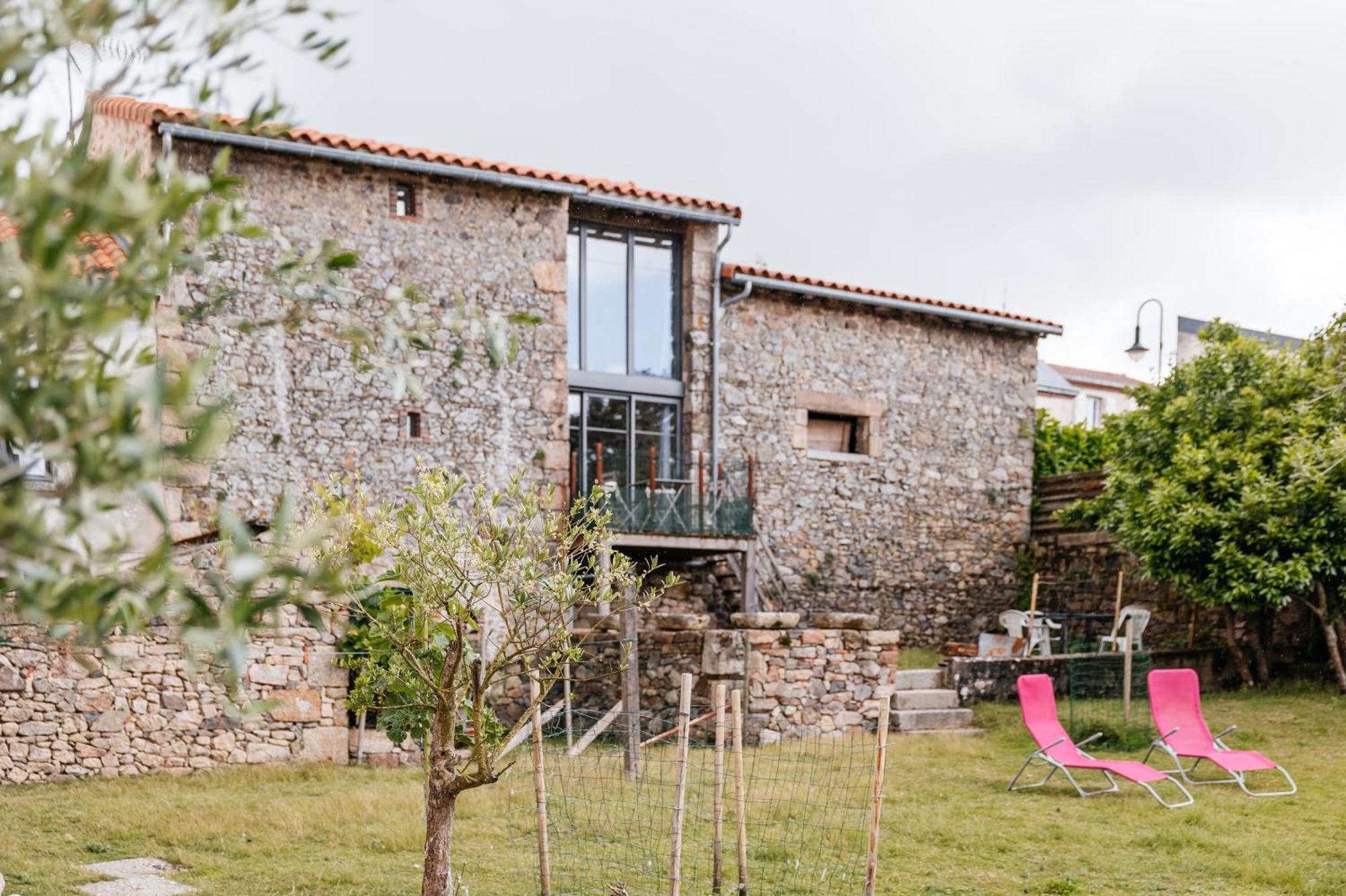 Villa Le Logis Du Prieure Les Châtelliers-Châteaumur Esterno foto