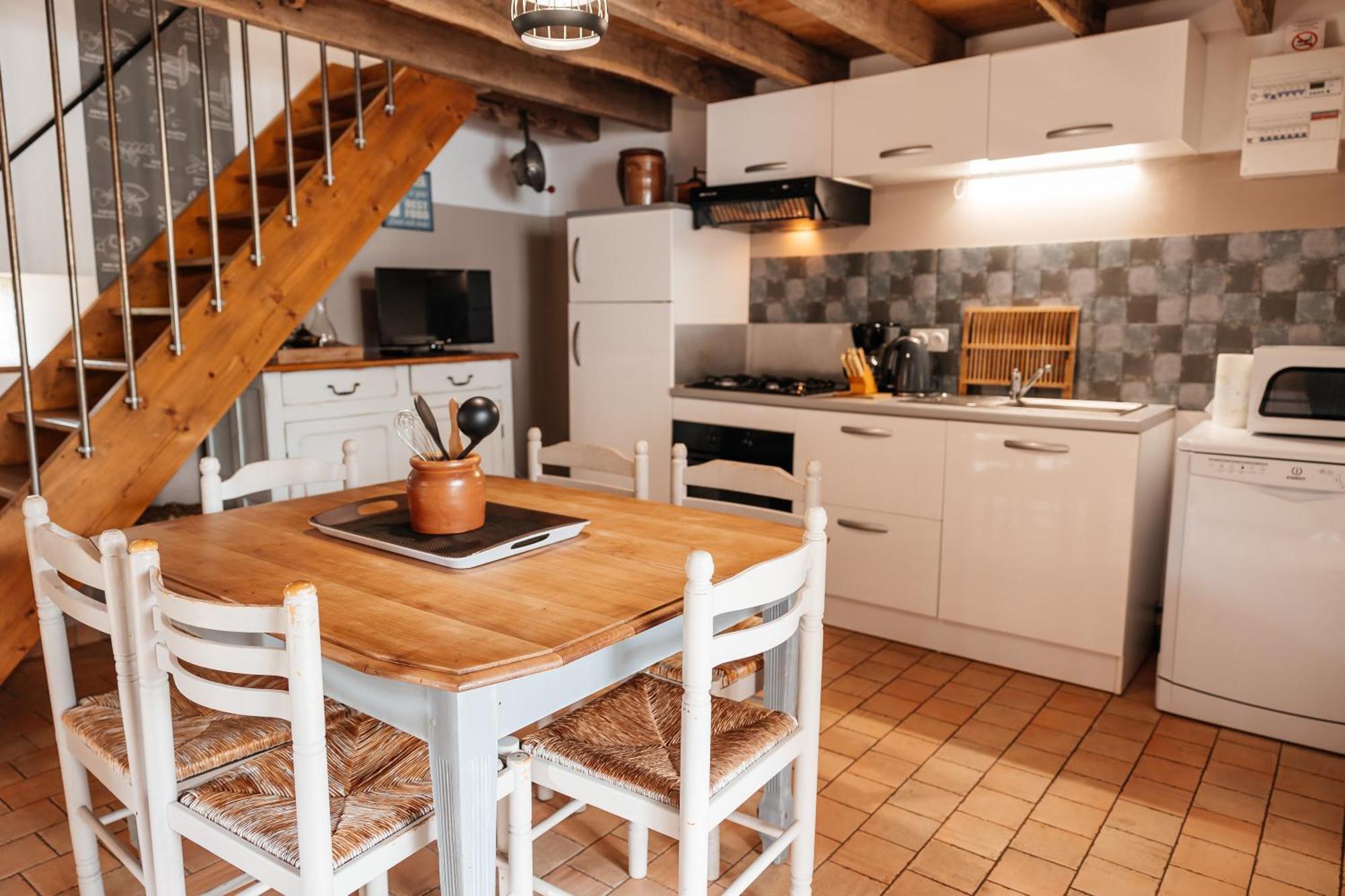 Villa Le Logis Du Prieure Les Châtelliers-Châteaumur Esterno foto
